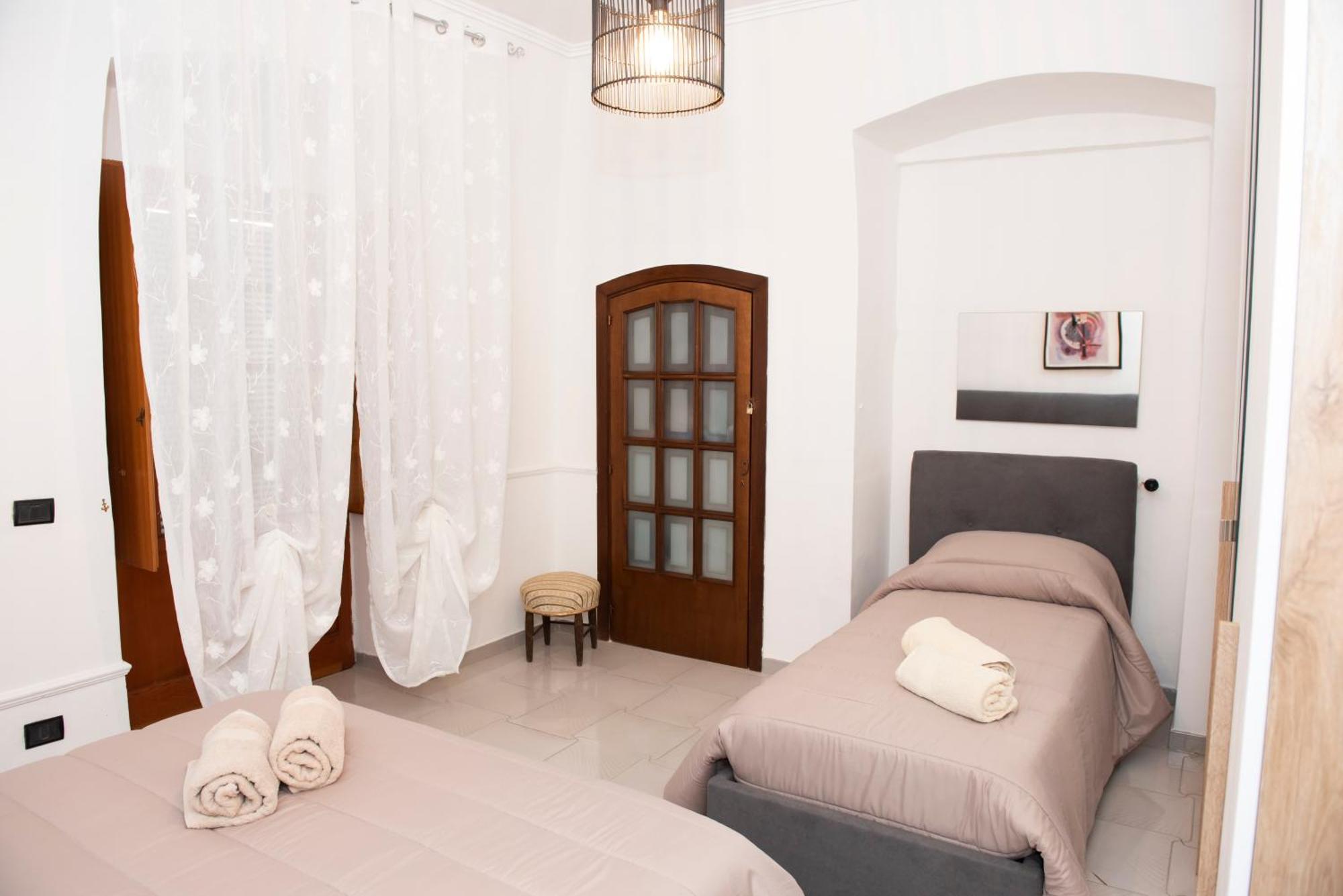 Tonia'S Mansion Villa Бари Екстериор снимка